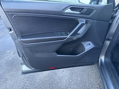 2020 Volkswagen Tiguan AWD 2.0T SE 4Motion 3 Row