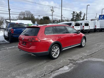 2017 Volkswagen Golf Alltrack TSI SE 4Motion