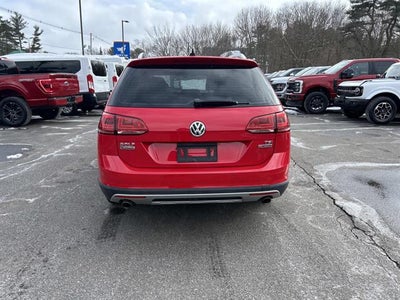 2017 Volkswagen Golf Alltrack TSI SE 4Motion