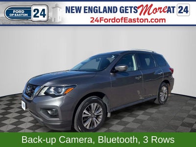 2020 Nissan Pathfinder S