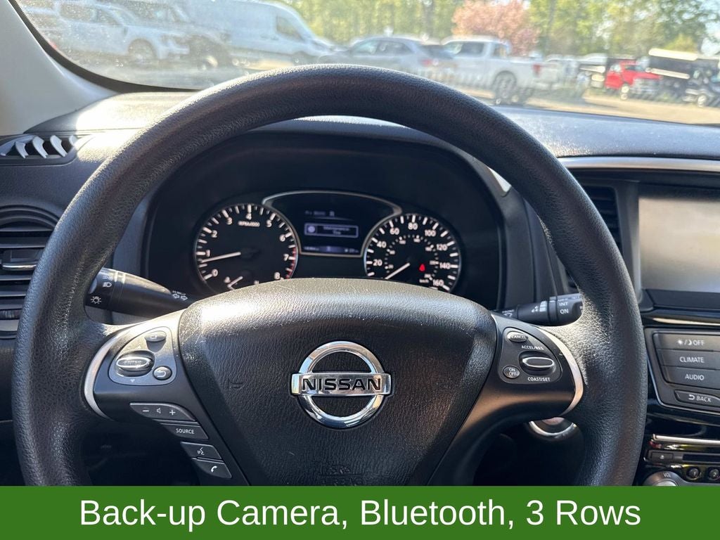 2020 Nissan Pathfinder S