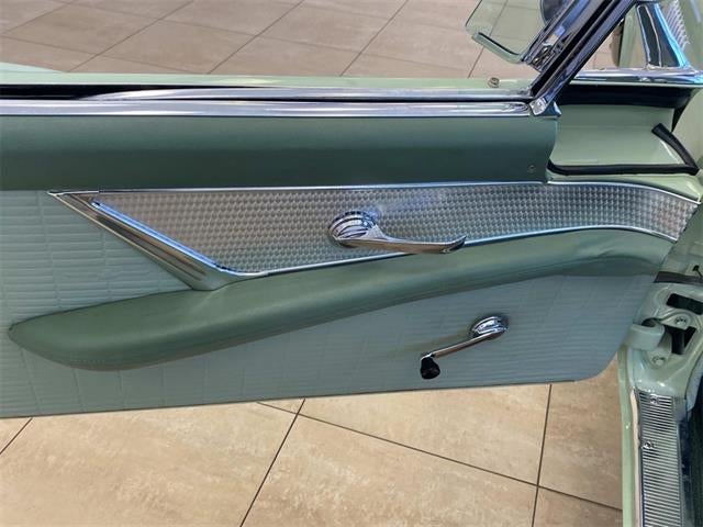 1957 Ford THUNDERBIRD Base