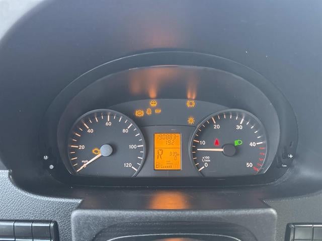 2017 Freightliner SPRINTER 3500 3500 2dr BOX TRUCK