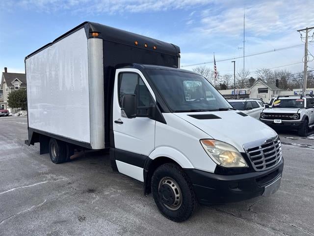 2017 Freightliner SPRINTER 3500 3500 2dr BOX TRUCK