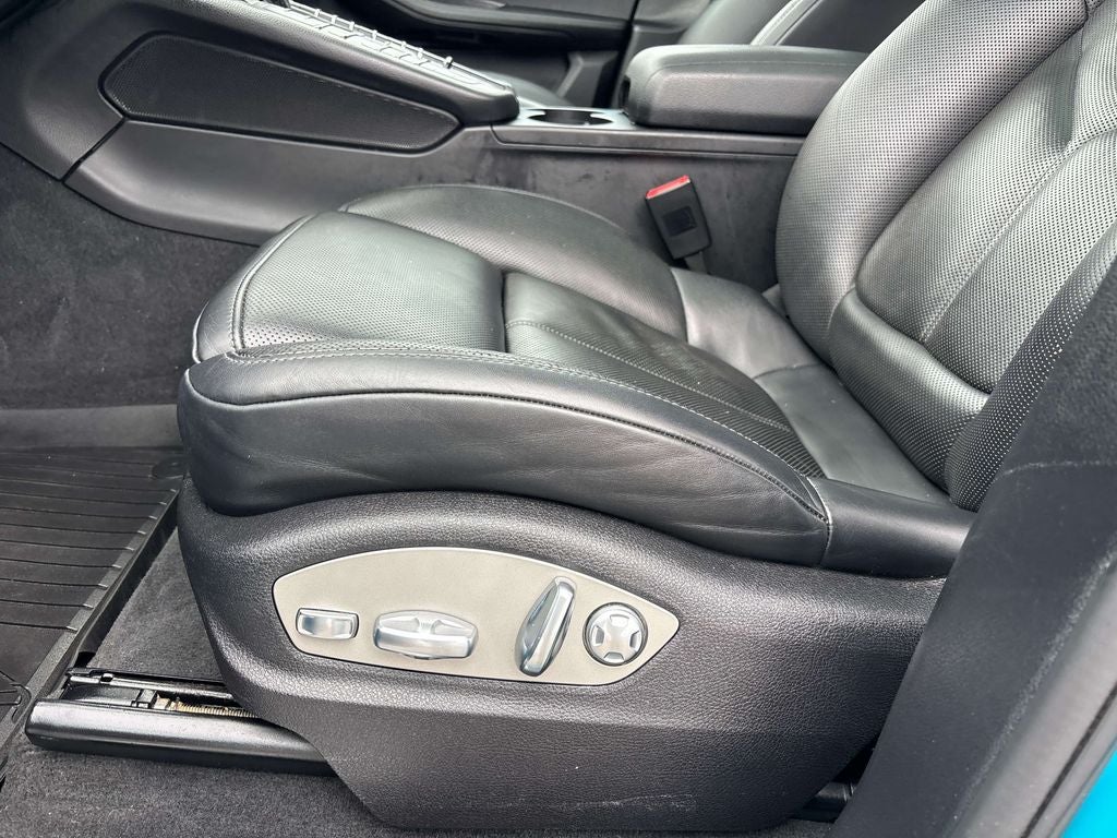 2020 Porsche Macan S