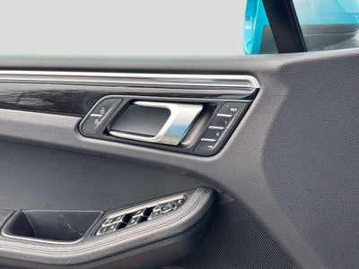 2020 Porsche Macan S