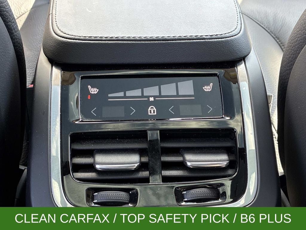 2025 Volvo XC90 B6 Plus 7-Seater