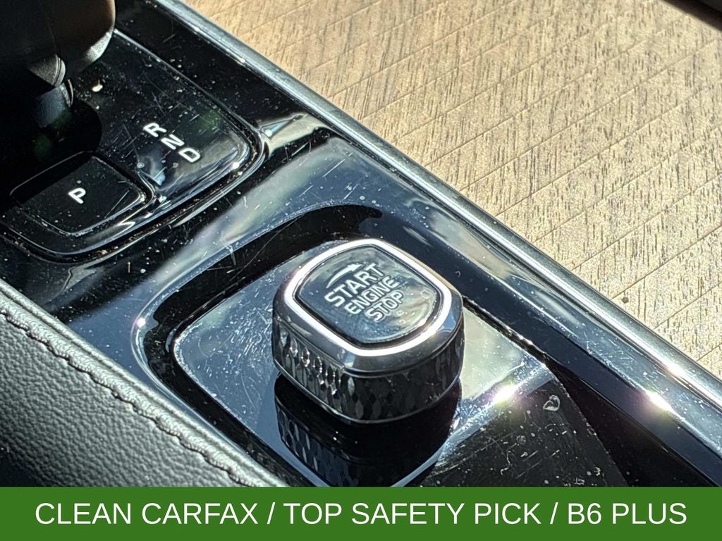 2025 Volvo XC90 B6 Plus 7-Seater