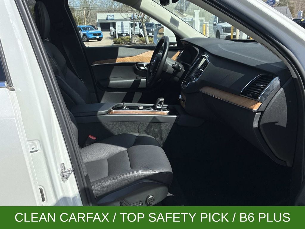 2025 Volvo XC90 B6 Plus 7-Seater