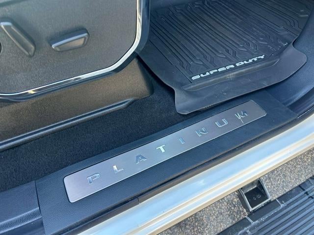 2023 Ford Super Duty F-350 SRW Platinum