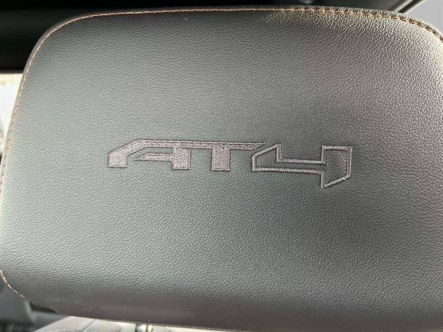 2023 GMC Sierra 2500HD AT4