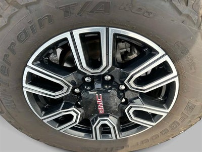 2023 GMC Sierra 2500HD AT4
