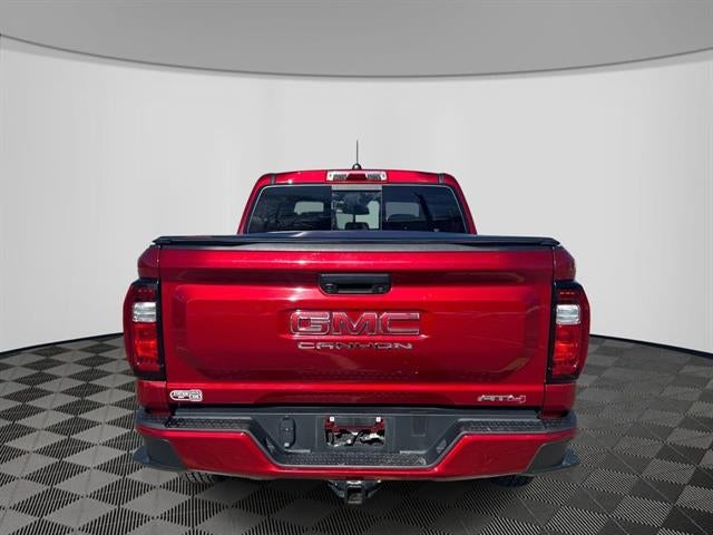 2024 GMC Canyon AT4