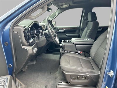 2024 GMC Sierra 1500 Elevation Standard