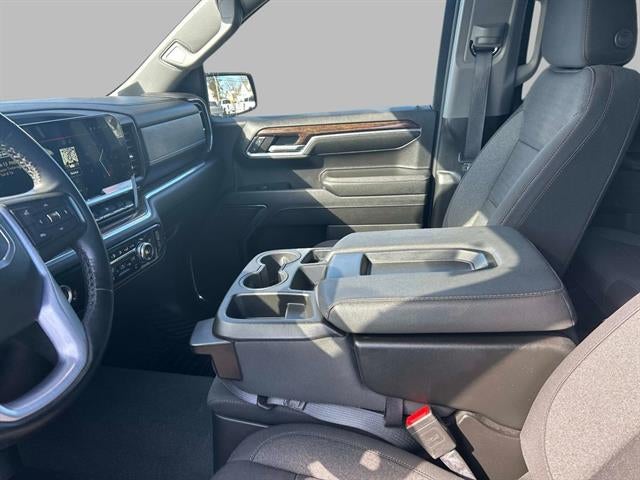 2024 GMC Sierra 1500 Elevation Standard