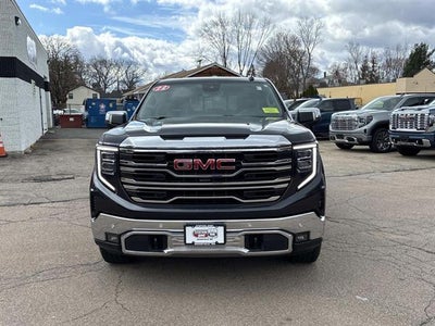 2022 GMC Sierra 1500 SLT