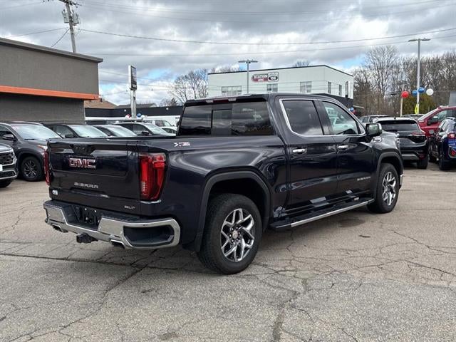 2022 GMC Sierra 1500 SLT