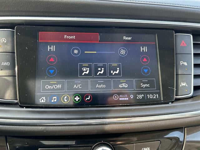 2023 Buick Enclave Essence