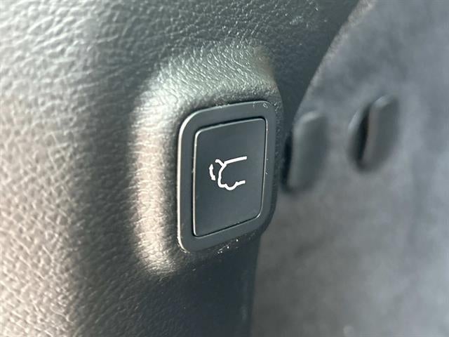 2019 Jeep Cherokee Overland