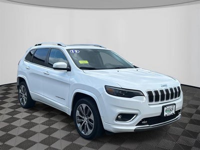 2019 Jeep Cherokee Overland
