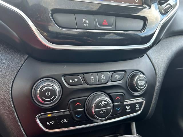 2019 Jeep Cherokee Overland