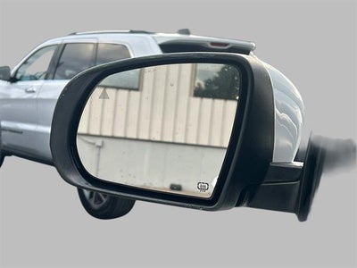 2019 Jeep Cherokee Overland