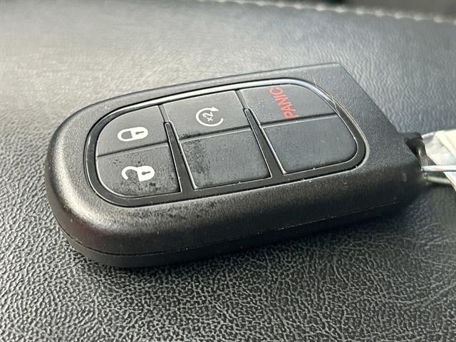 2019 Jeep Cherokee Overland