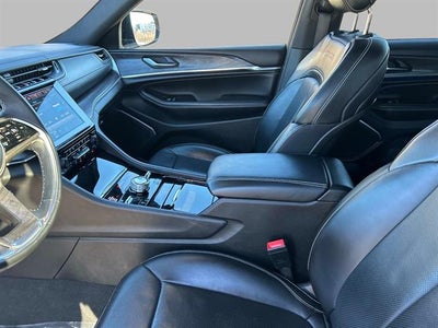 2022 Jeep Grand Cherokee Overland