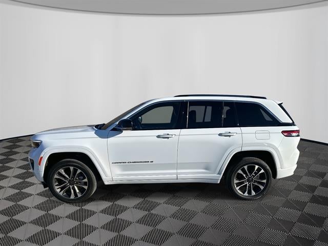 2022 Jeep Grand Cherokee Overland