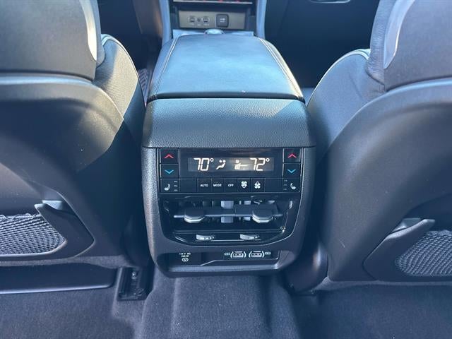 2022 Jeep Grand Cherokee L Summit