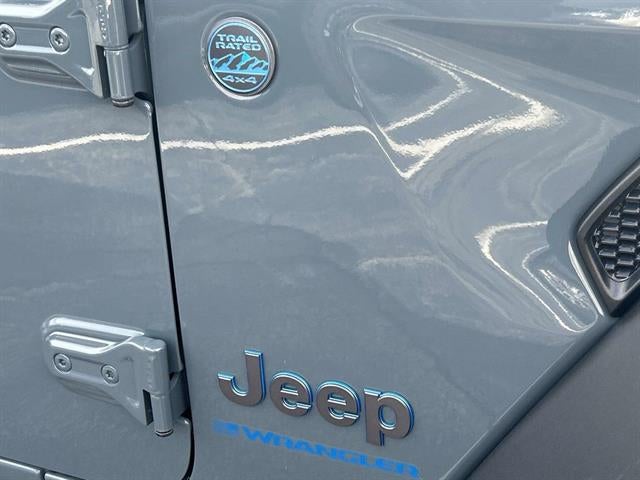 2025 Jeep Wrangler 4xe Willys