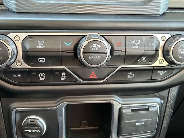 2022 Jeep Wrangler Sport S