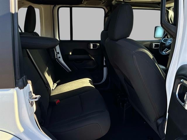 2022 Jeep Wrangler Sahara