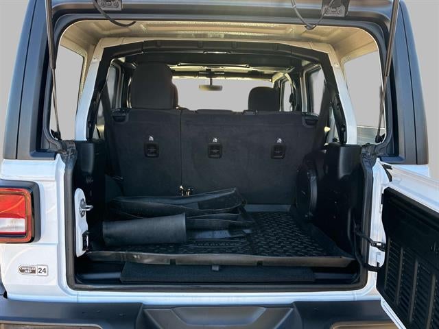 2022 Jeep Wrangler Sahara