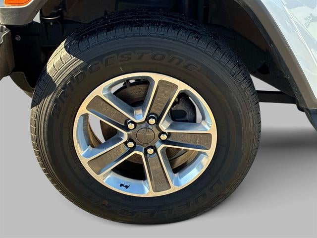 2022 Jeep Wrangler Sahara