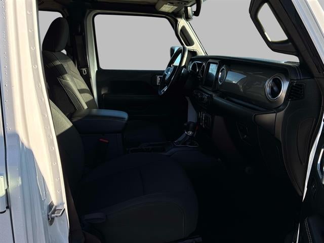 2022 Jeep Wrangler Sahara