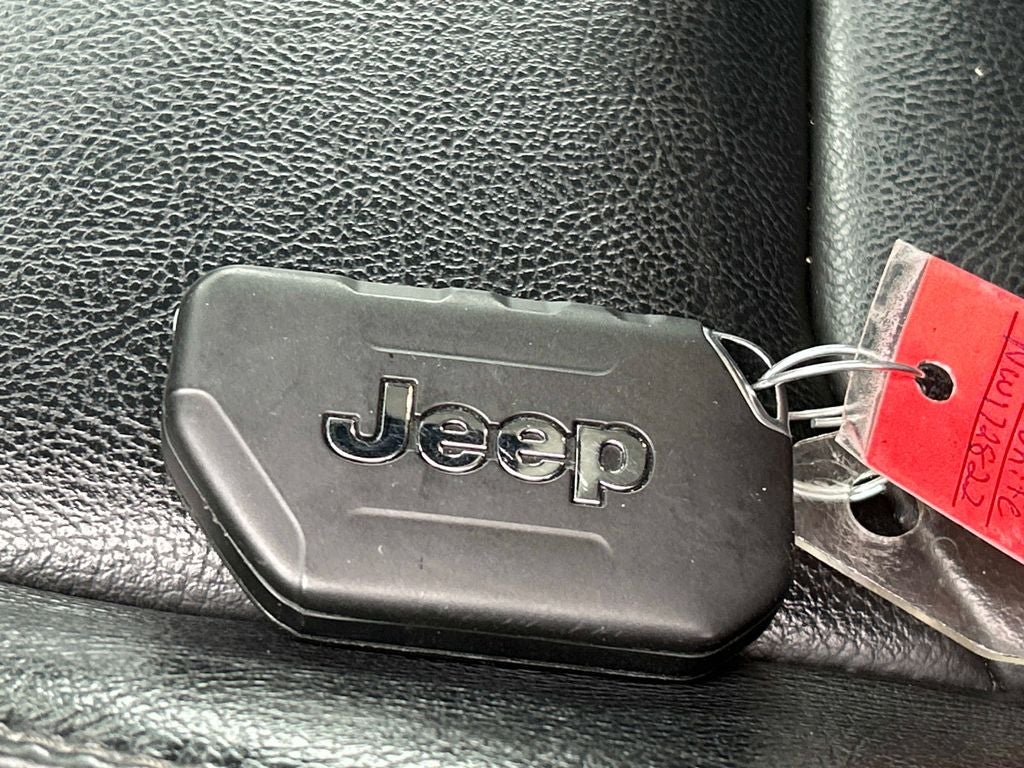 2022 Jeep Wrangler Unlimited Sahara Altitude