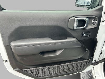 2022 Jeep Wrangler Unlimited Sahara Altitude