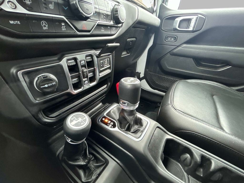 2022 Jeep Wrangler Unlimited Sahara Altitude