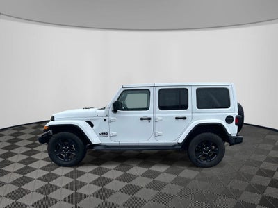 2022 Jeep Wrangler Unlimited Sahara Altitude