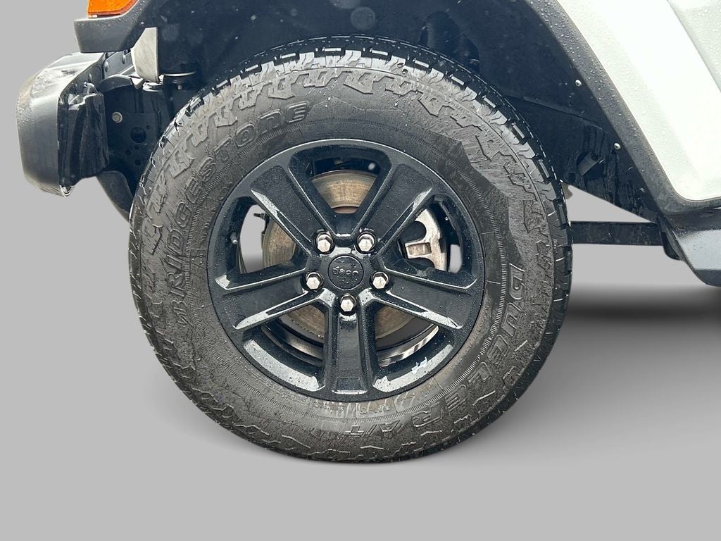 2022 Jeep Wrangler Unlimited Sahara Altitude