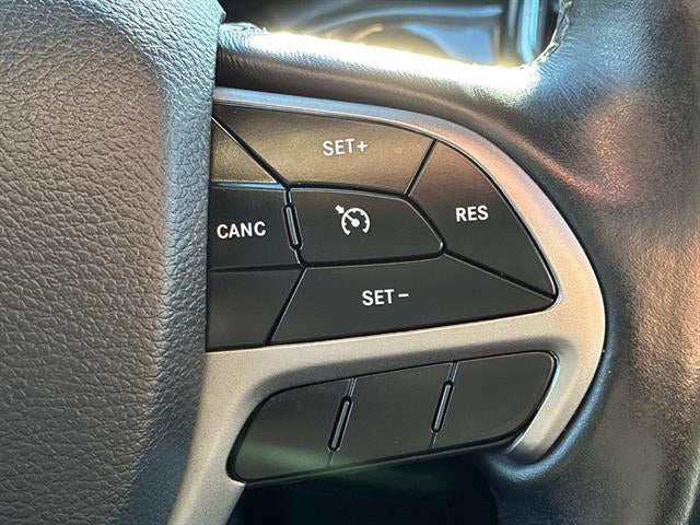 2019 Jeep Grand Cherokee Overland