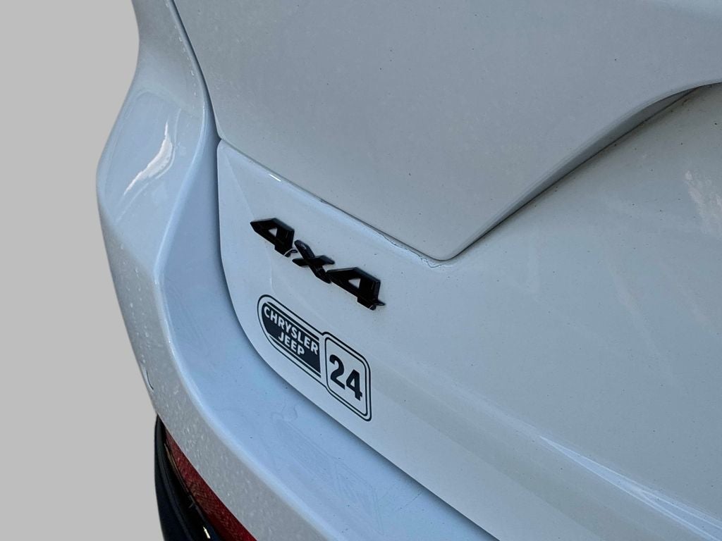 2022 Jeep Grand Cherokee Altitude