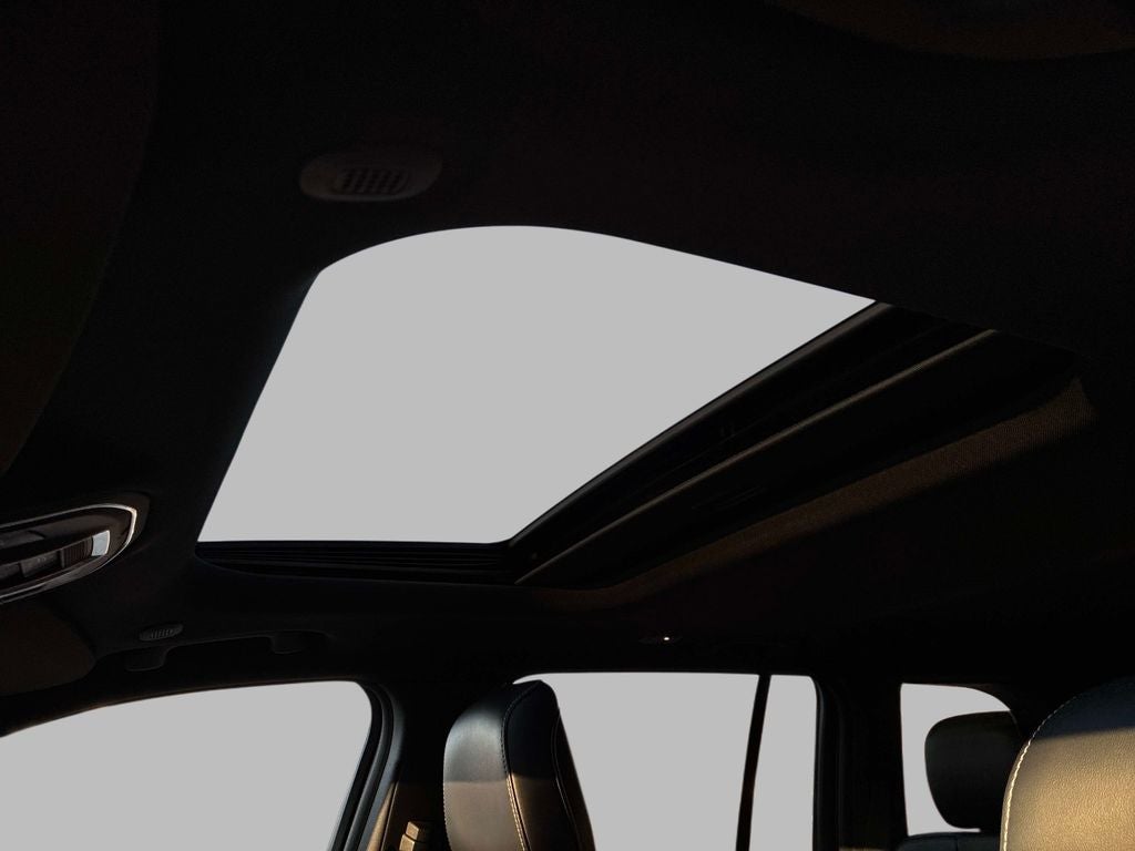 2022 Jeep Grand Cherokee Altitude