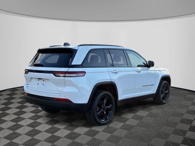 2022 Jeep Grand Cherokee Altitude