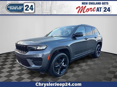 2022 Jeep Grand Cherokee Altitude