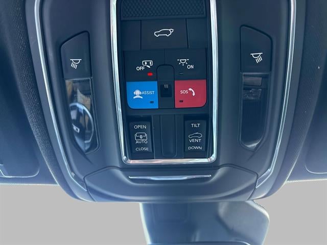 2022 Jeep Grand Cherokee Altitude