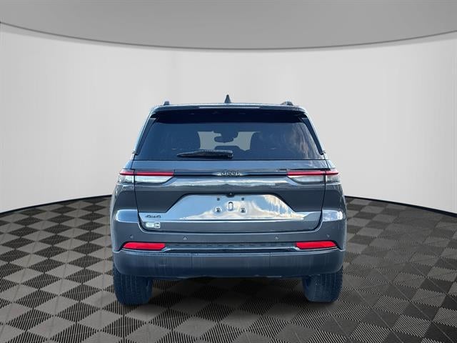 2022 Jeep Grand Cherokee Altitude