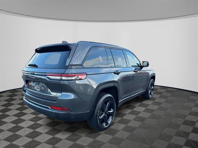 2022 Jeep Grand Cherokee Altitude