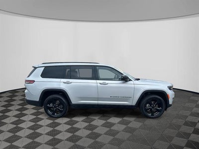 2022 Jeep Grand Cherokee L Altitude